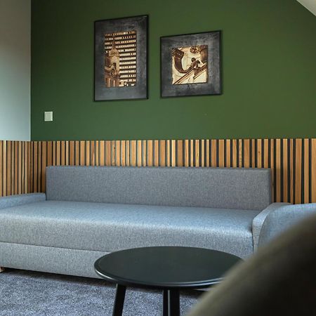 Veszprém Oliva Hotel מראה חיצוני תמונה