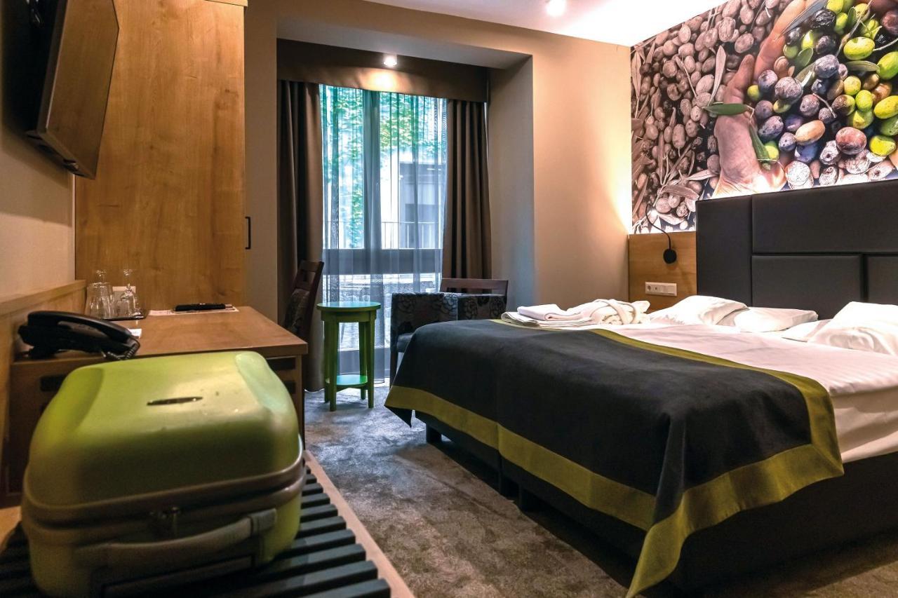 Veszprém Oliva Hotel מראה חיצוני תמונה