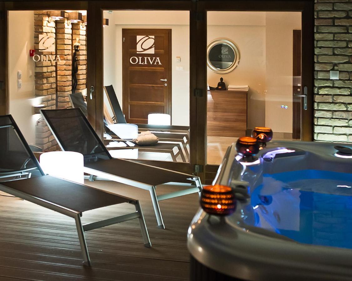 Veszprém Oliva Hotel מראה חיצוני תמונה