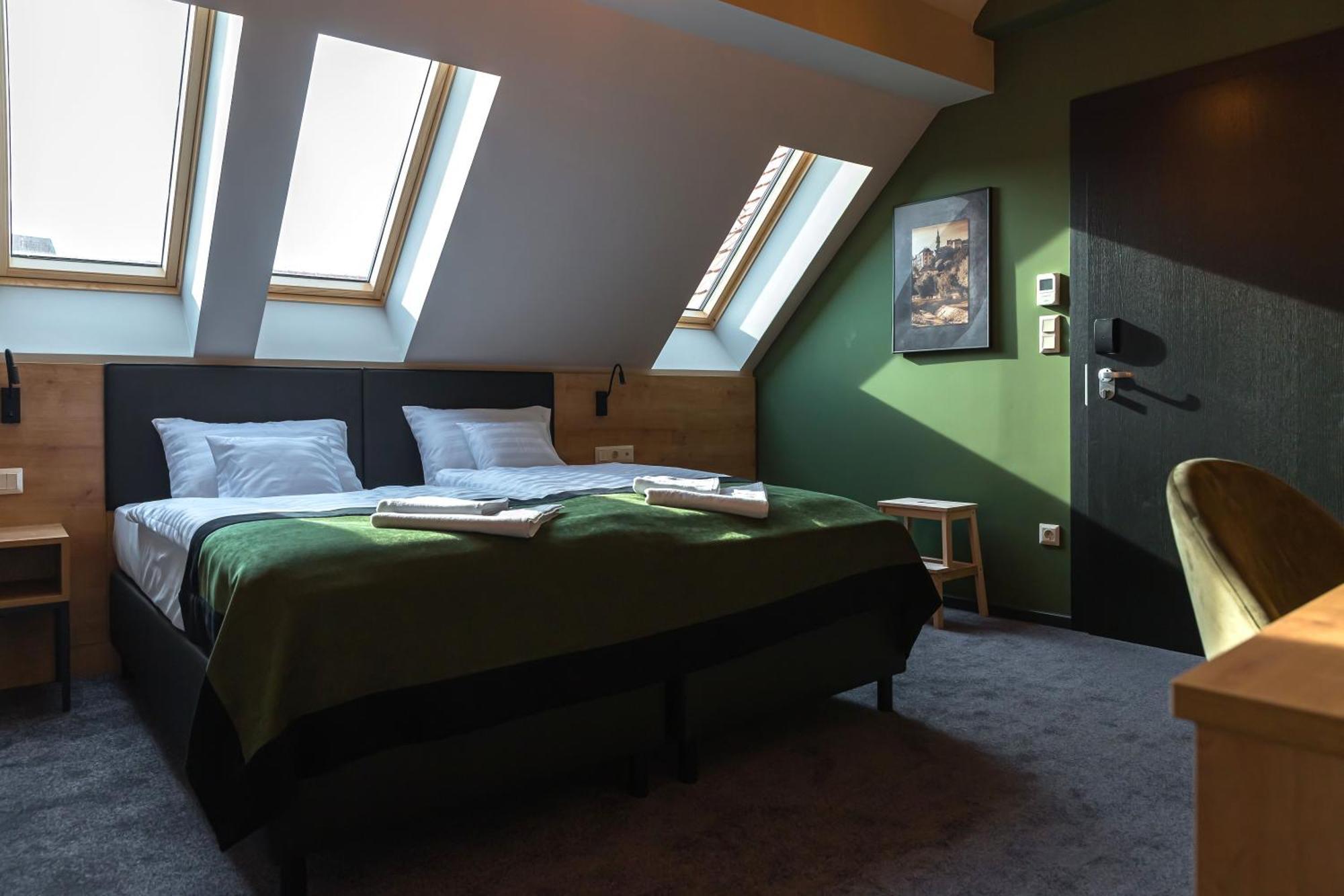 Veszprém Oliva Hotel מראה חיצוני תמונה