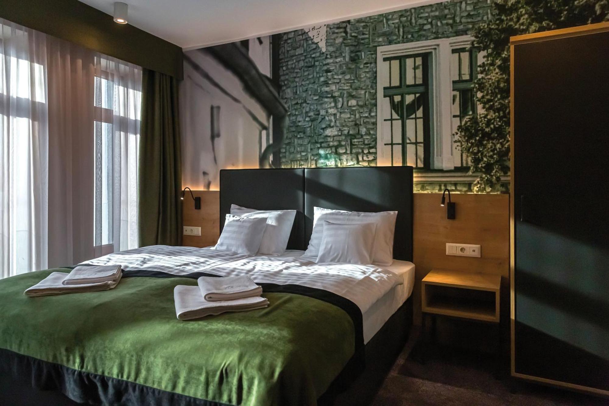 Veszprém Oliva Hotel מראה חיצוני תמונה